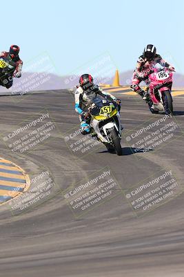 media/Jan-10-2025-CVMA Friday Practice (Fri) [[489e0da257]]/Group 4 and Trackday/Session 3 (Turns 9 and 10)/